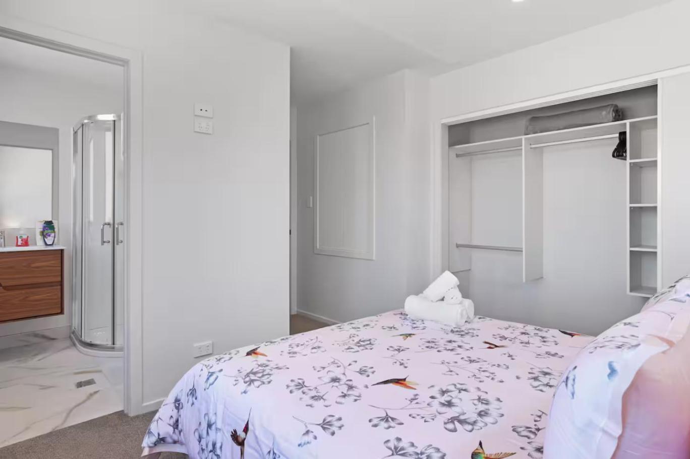 Discover A Brand New Apartment In Vibrant Chch Крайстчёрч Экстерьер фото